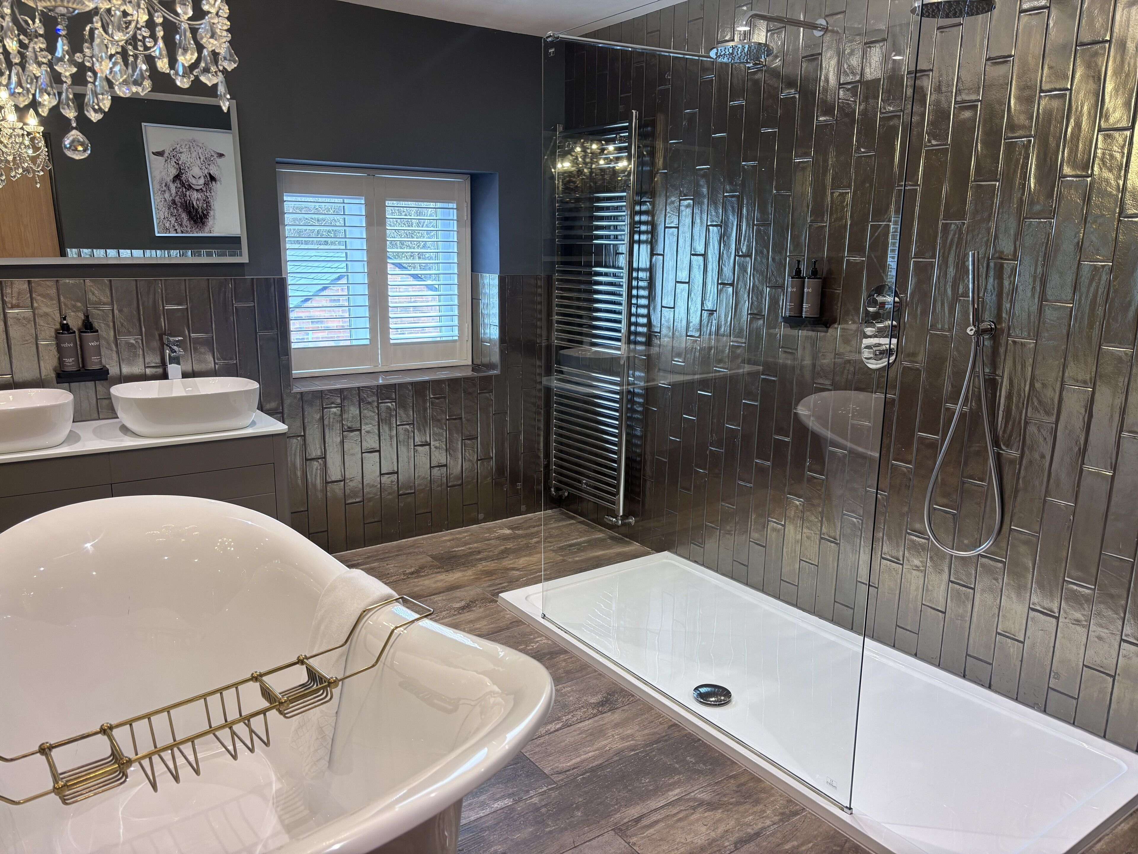 Double Room (The Flower Shop) | Bathroom