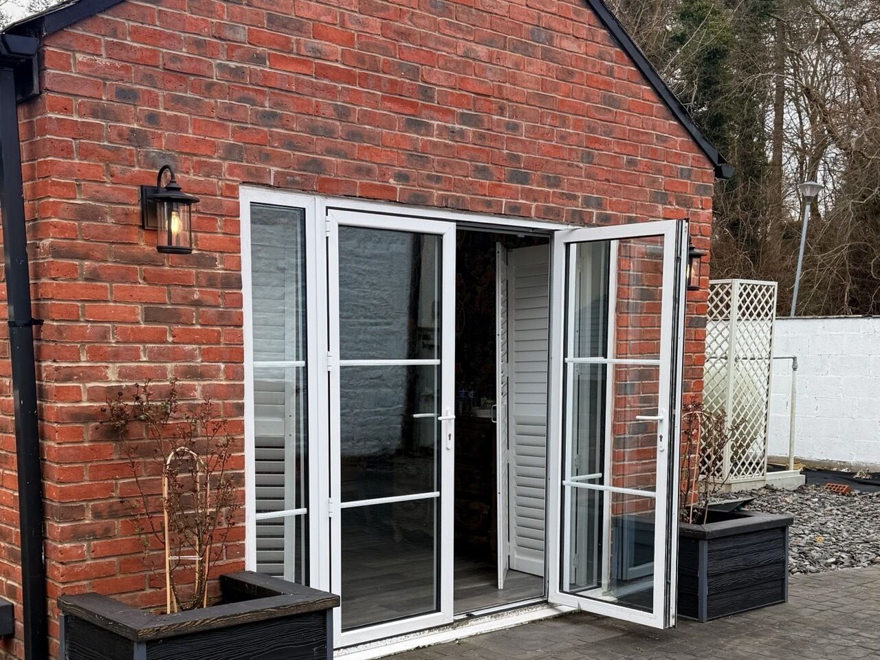 Double Room (The Potting Shed) | Individually decorated, individually furnished, iron/ironing board
