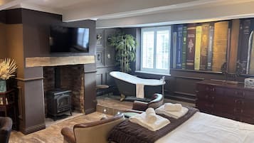 Dobbeltværelse (The W Room) | Individuelt design, individuel indretning, strygejern/strygebræt