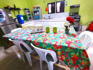 Dining - Real House, where the ocean meets the mountains (Real)