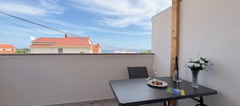Sea view apartment Marijana
