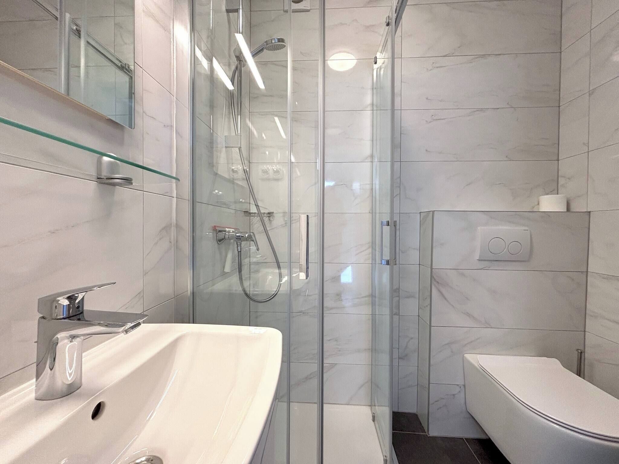 Douche, séchoir à cheveux