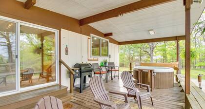 Group Getaway by Norfolk Lake! Soak, Play & Unwind
