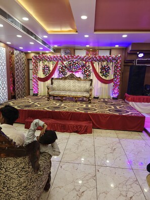 Interior - Hotel Om Shivay  (Raebareli)