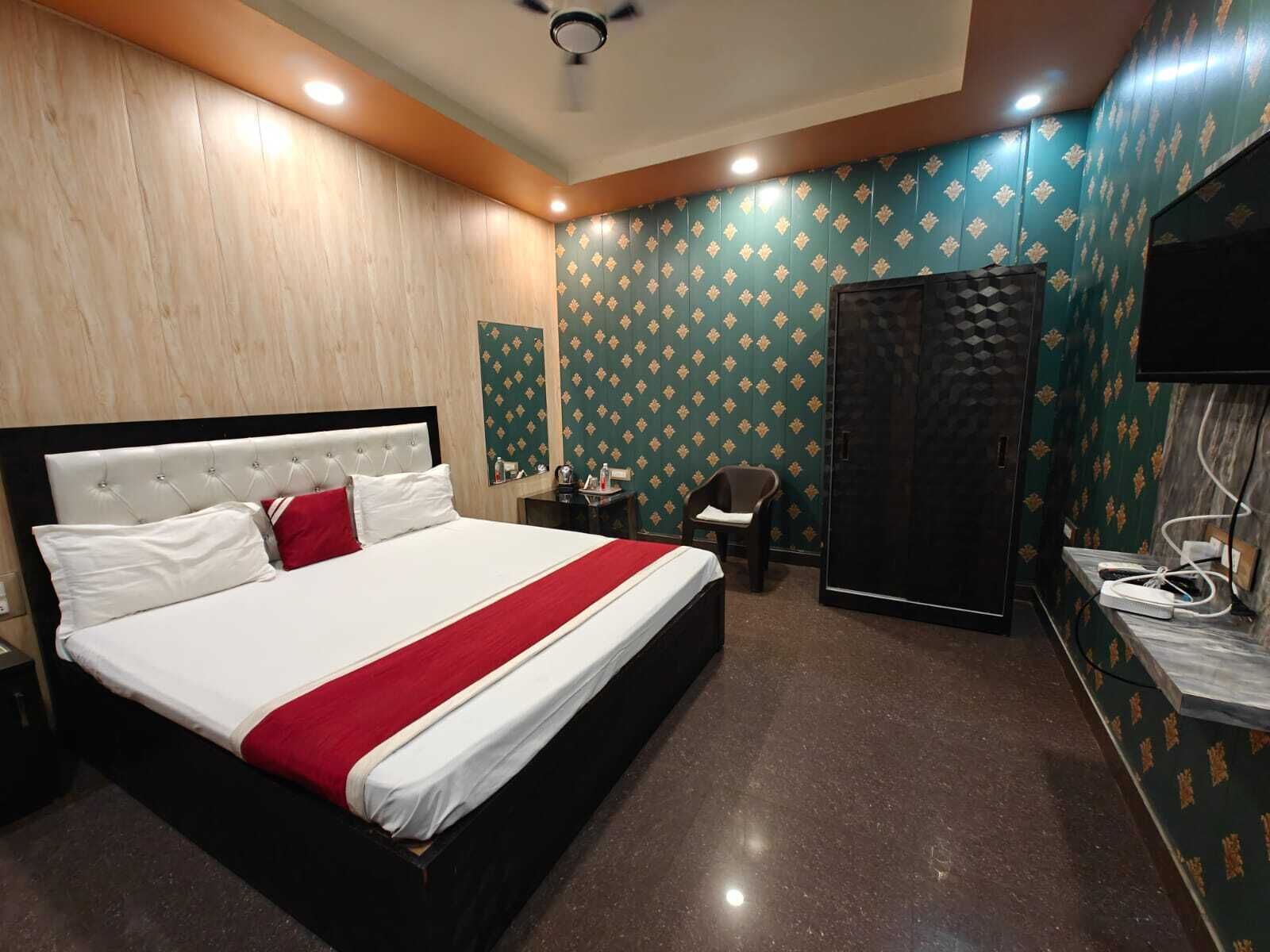 Deluxe dubbelrum - utsikt mot staden