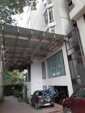 Exterior - Inventree Hotel Bangalore (BENGALURU)