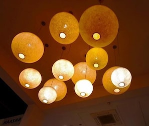 Interior detail - Inventree Hotel Bangalore (BENGALURU)