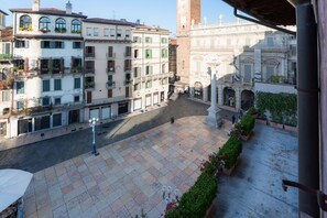 View from property - Noble residence overlooking Piazza Erbe (Verona)