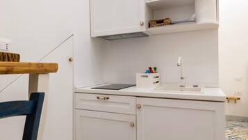 Microwave, oven