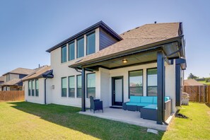 Exterior - Near PGA Frisco District & The Star! High-End Home (Frisco)