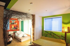 2 chambres, fer et planche à repasser, lit parapluie, Wi-Fi gratuit