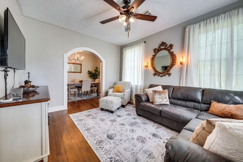 Private Deck & Yard: Pet-Friendly Noble Getaway