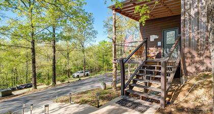 Private Cabin in the Woods, Mtn Biking, Elk River