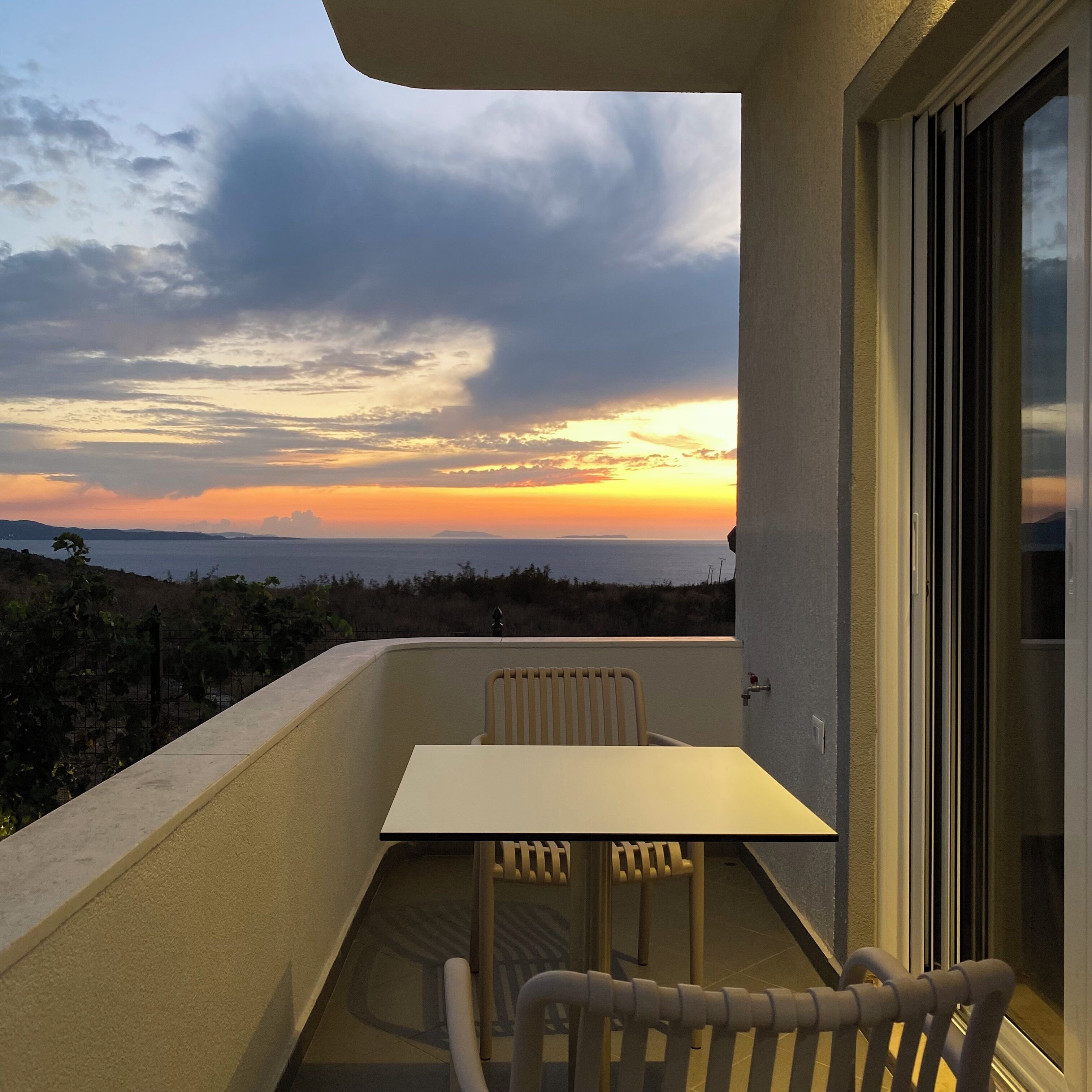 Deluxe Double Room, Partial Sea View | Balcony view