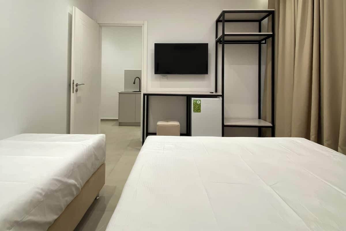 ห้องสแตนดาร์ดทริปเปิล, ห้องครัวขนาดเล็ก