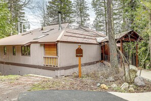 Exterior - Whitefish Lake Couples Escape w/ Community Perks! (Whitefish)