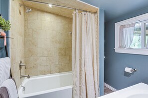 Hair dryer, towels