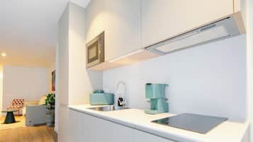 Apartamento familiar | Cocina privada | Frigorífico, microondas, placa de cocina y lavavajillas