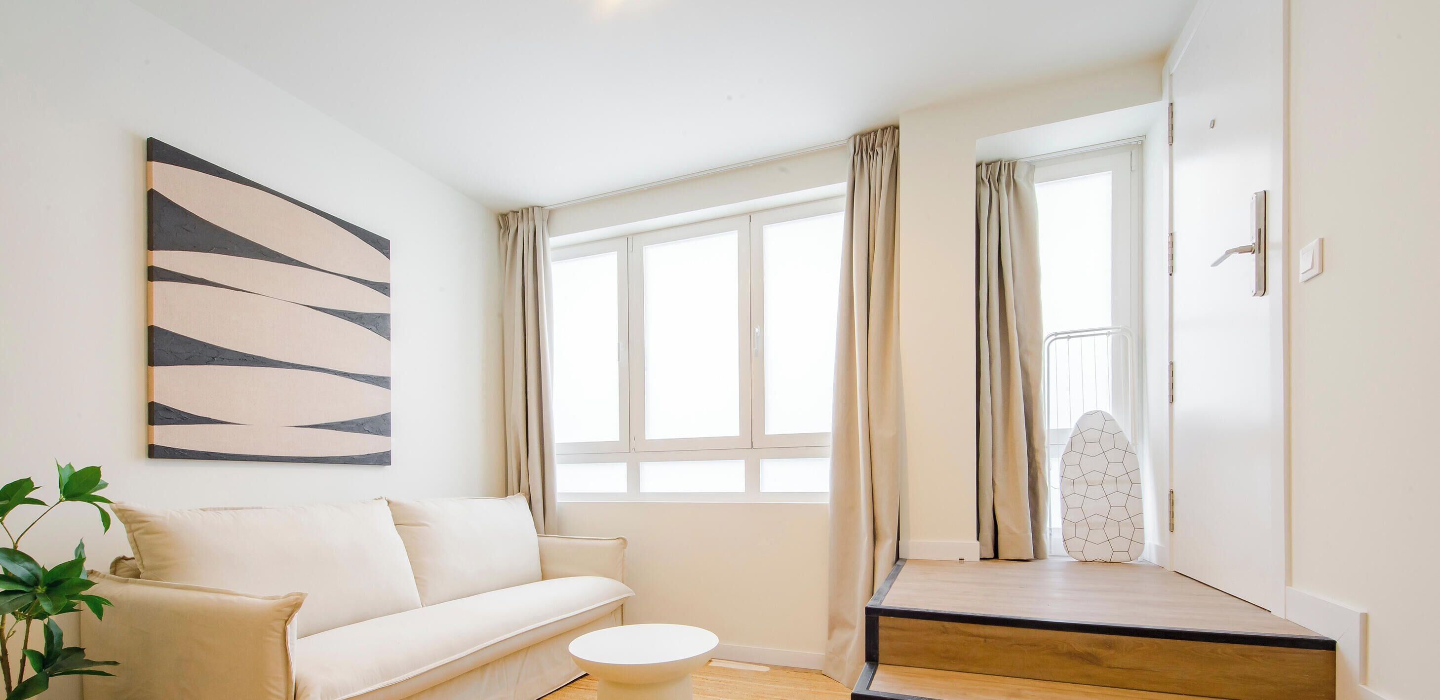Apartamento superior, 4 habitaciones | Zona de estar