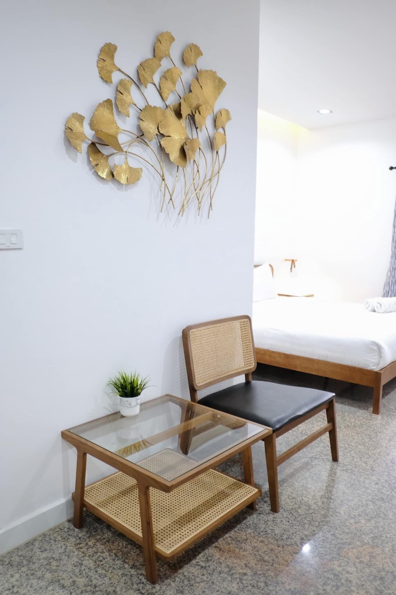 Superior Single Room | Laptop workspace, free WiFi