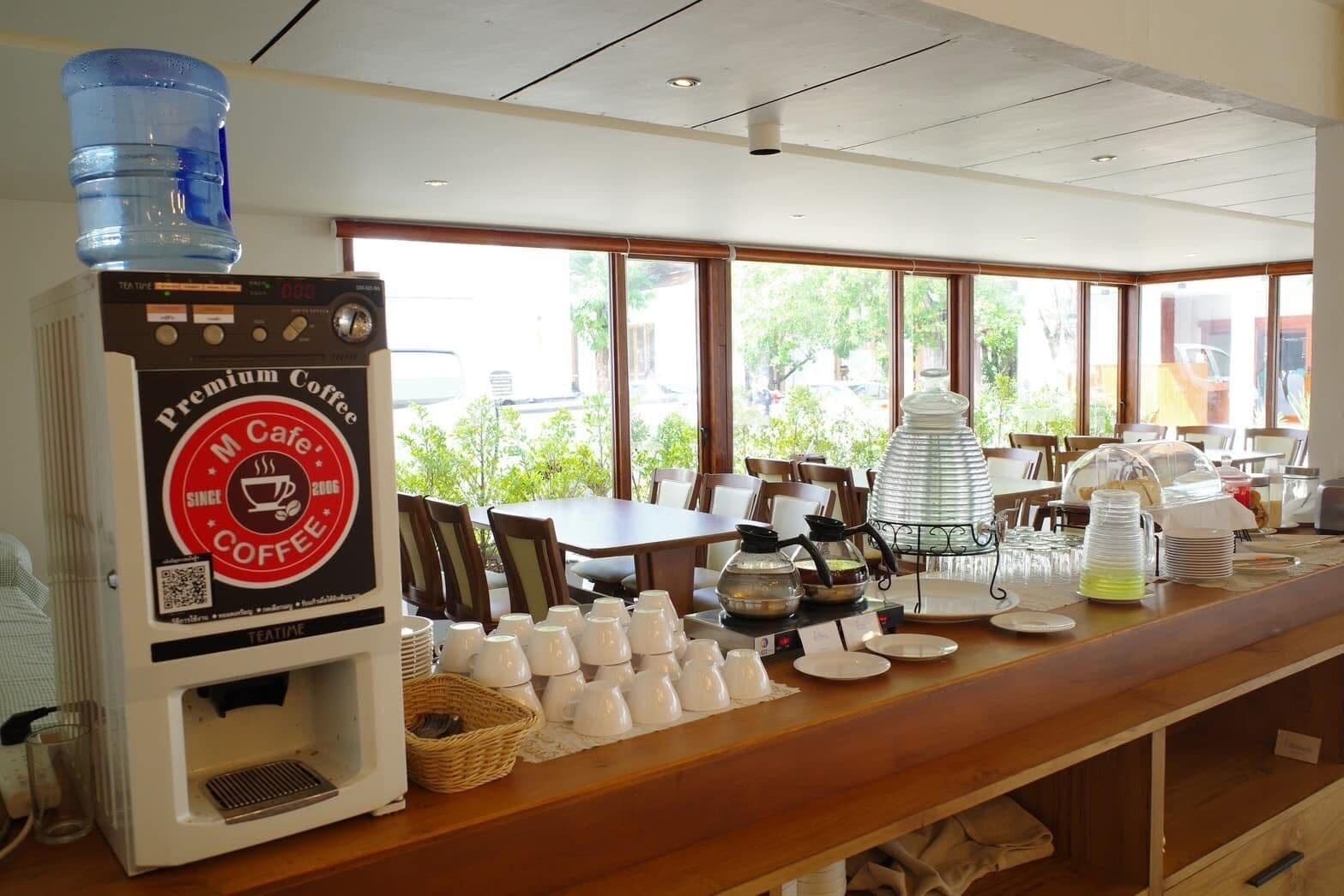 Petit déjeuner buffet compris tous les jours