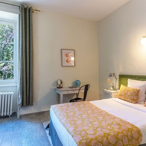 Comfort Double Room, Garden Area - Demeures & Château Hôtel Maison Gramme (Lussan)