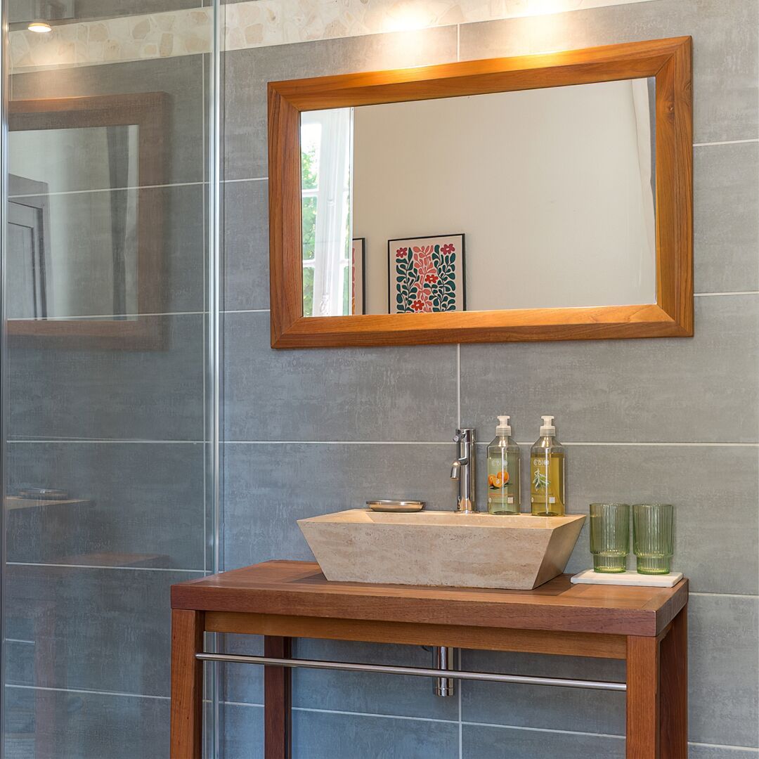 Comfort Double Room, Garden Area | Bathroom | Shower, towels, soap, shampoo