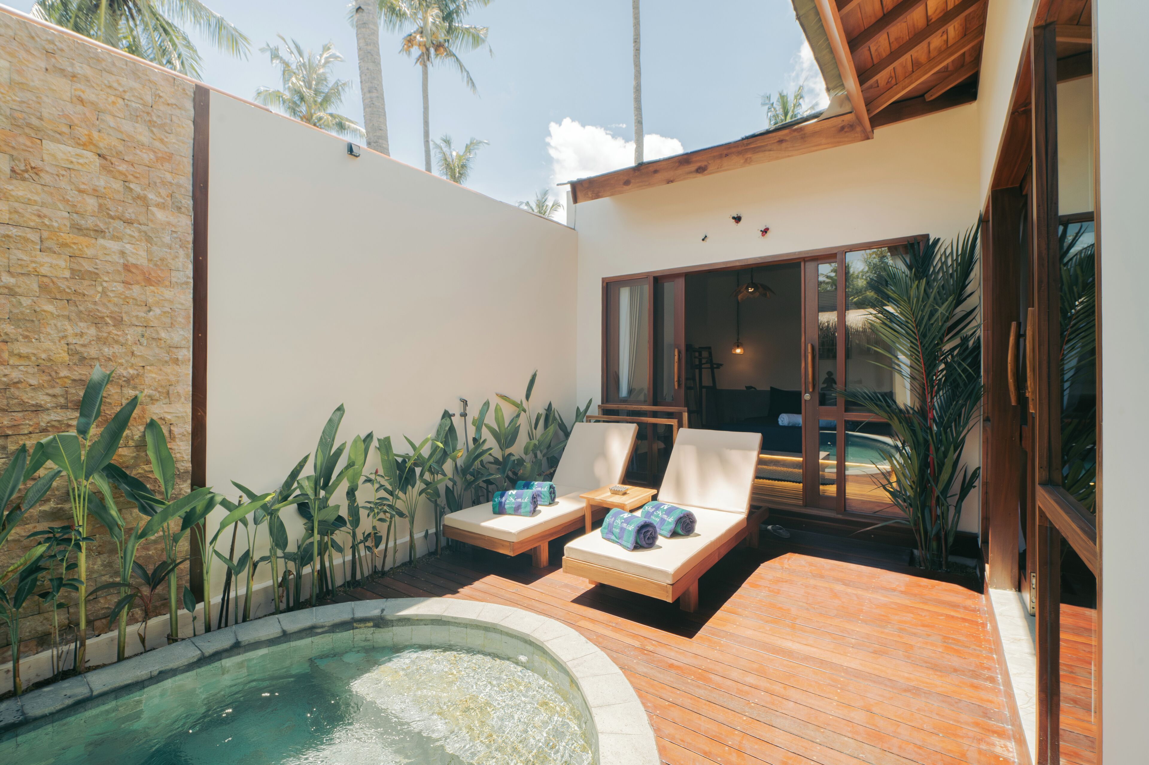 Deluxe Villa, Pool View | Terrace/patio