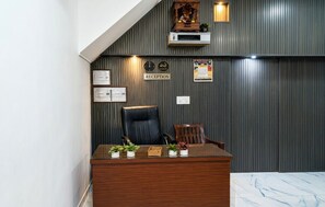 Reception - The Ghat Side home stay (Varanasi)