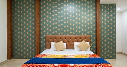 The Ghat Side home stay