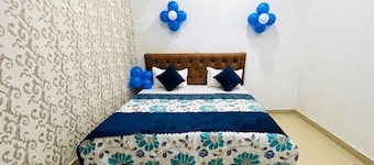 The Ghat Side home stay