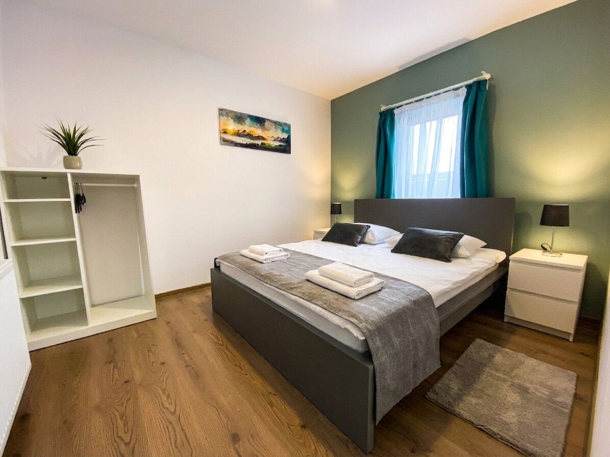 Deluxe Apartment, Garden View