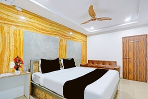 Room - Collection O Warangal Railway Station (Warangal)