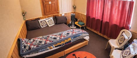 Deluxe Single Room, Mountain View