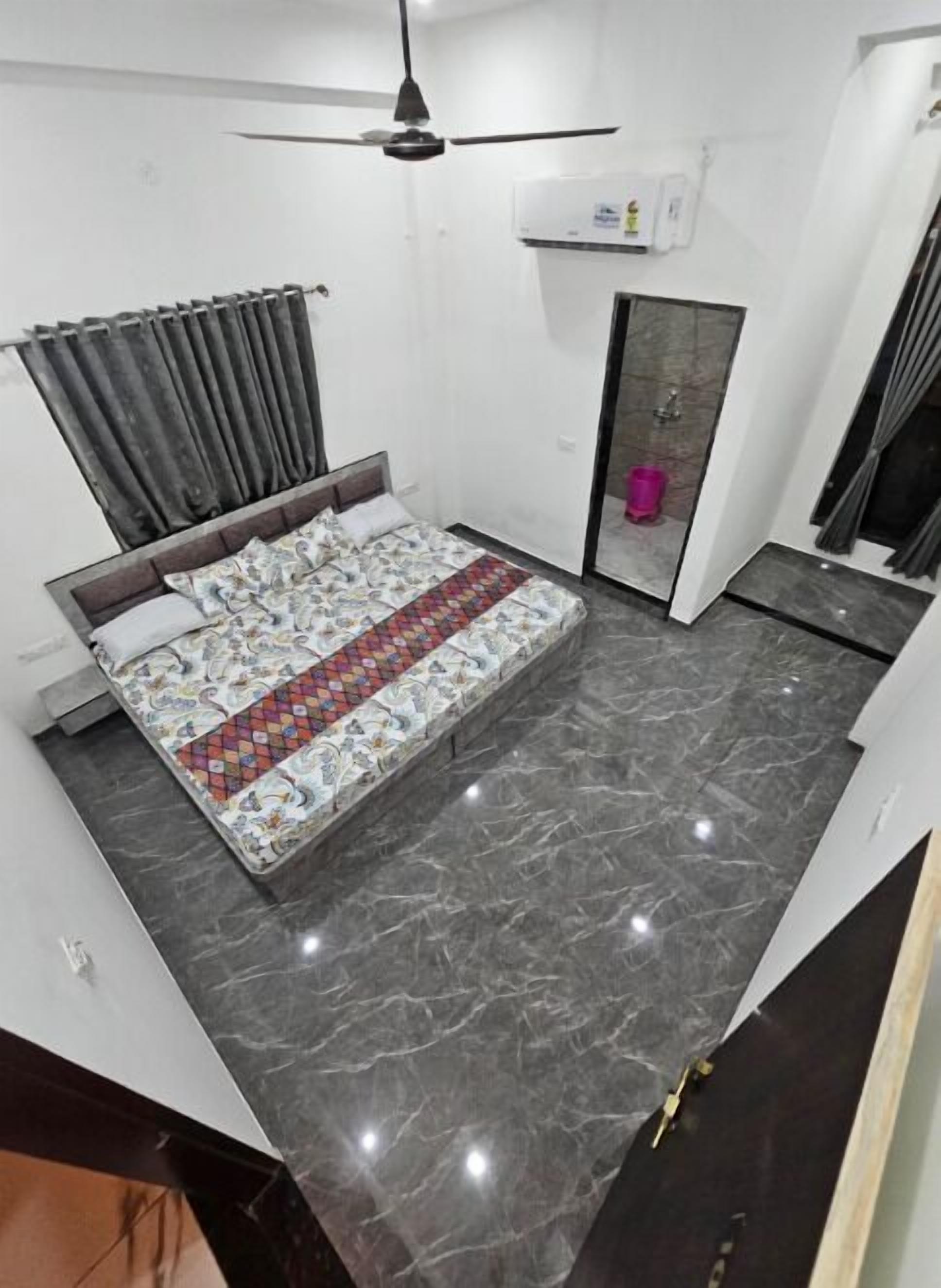 Quarto quádruplo luxo, vista para a cidade | Vista do quarto