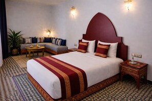 In-room safe, desk, laptop workspace, iron/ironing board - Riad Symphony 808 (Fes)