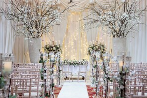 Indoor wedding - Kilronan Castle Estate & Spa (Boyle)