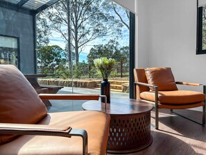 Terrace/patio - Sereno - Fabulous golf resort getaway (POKOLBIN)