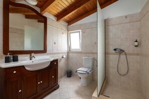 Hair dryer - Diverso Inn with Jacuzzi (Rhodes)