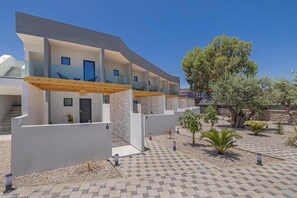 Exterior - Tota Suites - Suite 6 (Rhodes)