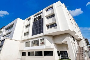 Exterior - Collection O Limda Chowk Hotel Harmony (Rajkot)