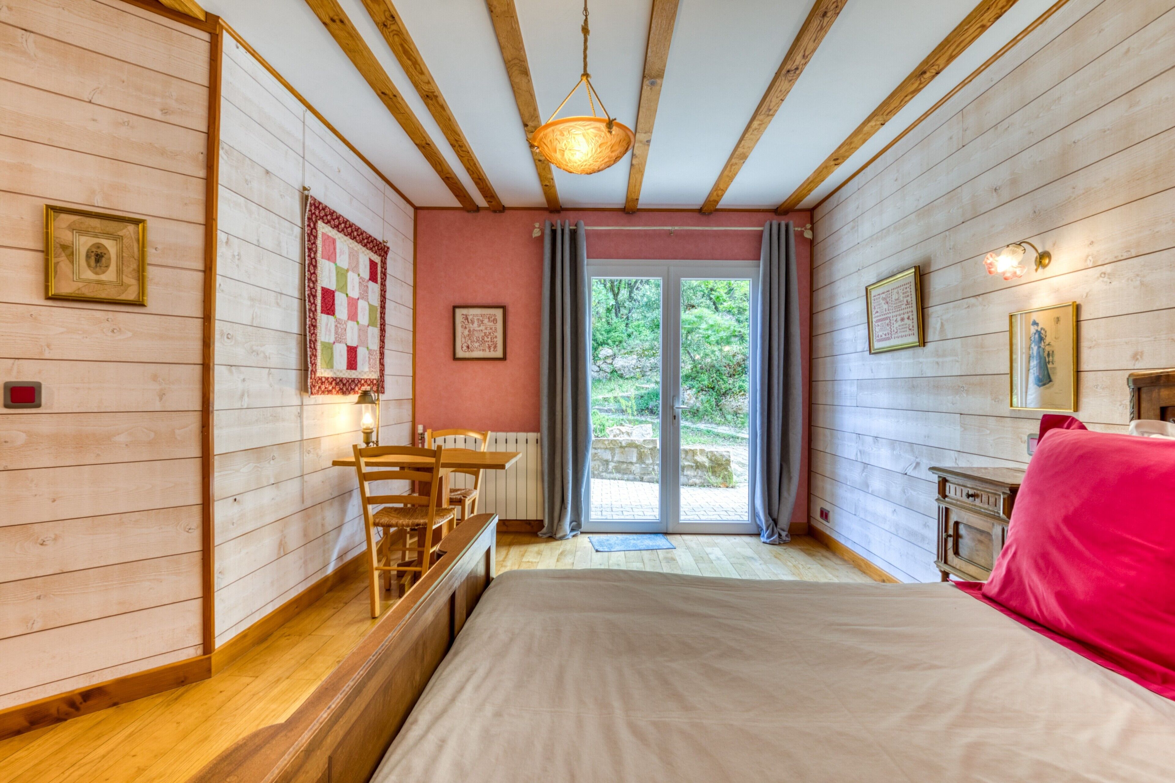 1 chambre, Wi-Fi, draps fournis