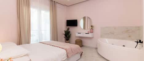 1 Schlafzimmer, Bügeleisen/Bügelbrett, Reisekinderbett, kostenloses WLAN
