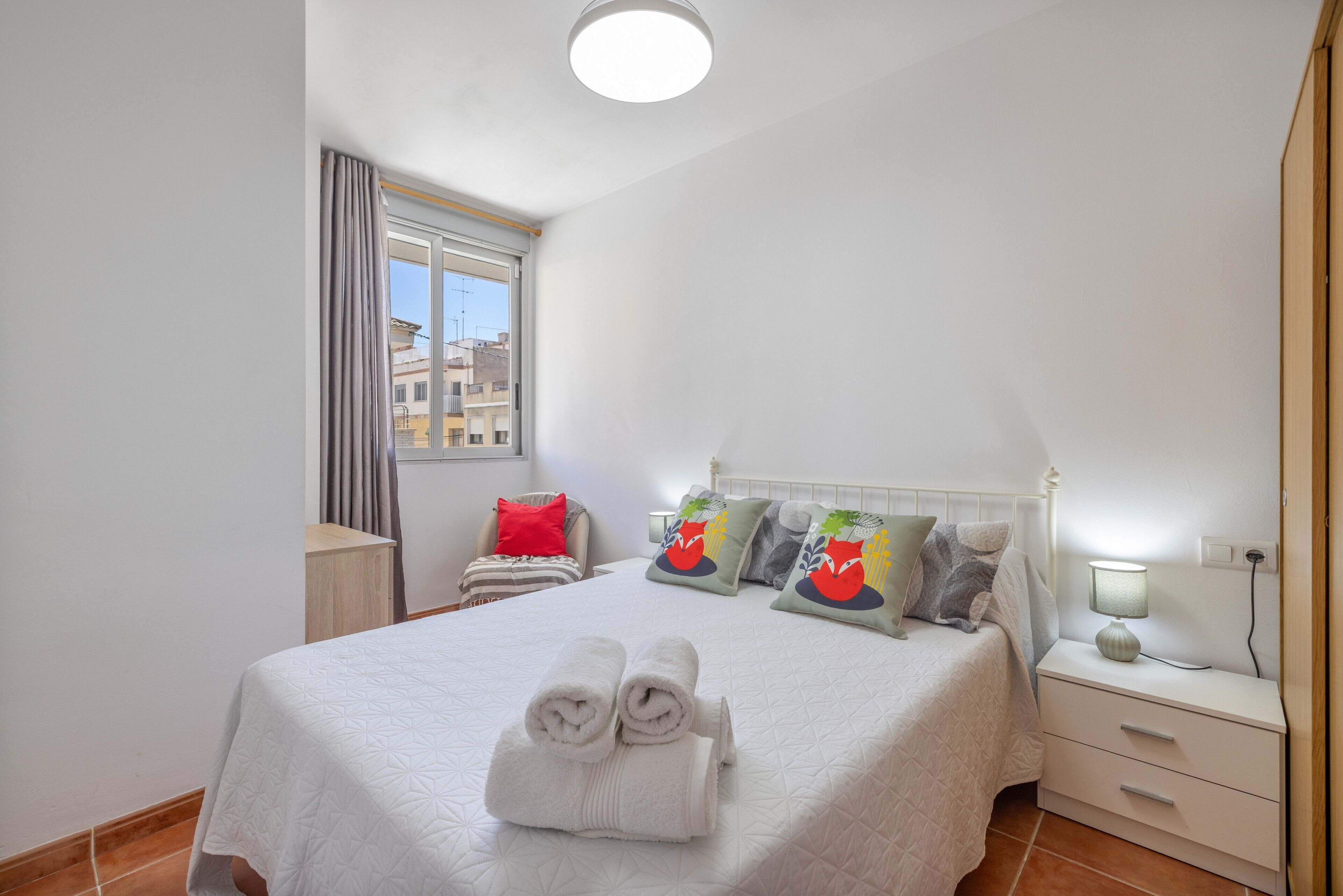 2 slaapkamers, een strijkplank/strijkijzer, wifi, beddengoed