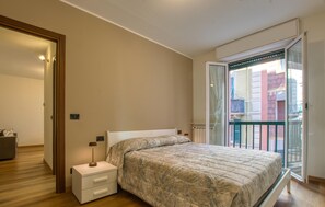 1 Schlafzimmer, Bügeleisen/Bügelbrett, Reisekinderbett, kostenloses WLAN