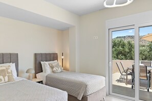 2 bedrooms, iron/ironing board, free WiFi, bed sheets - Villa Charaki VPR, Villa (Rhodes)