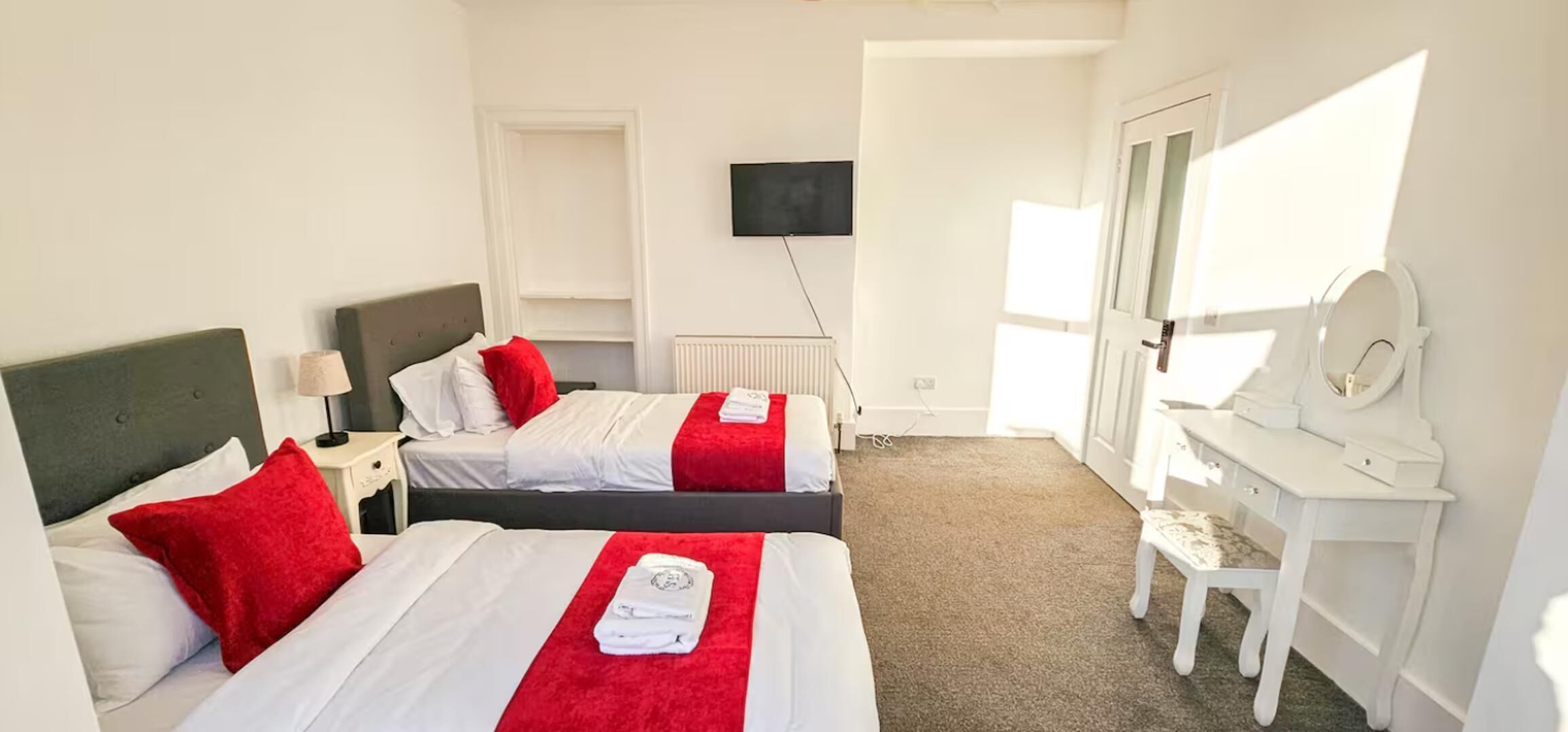 2 bedrooms, free WiFi