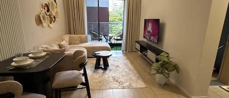 Apartment, 1 Bedroom | Living area
