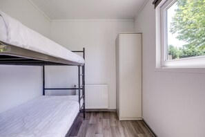 2 bedrooms, WiFi