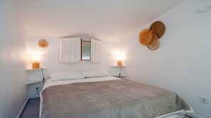 1 bedroom, free WiFi - Beautiful apartment for 4 people, with a view of the sea and private parking (Agde)